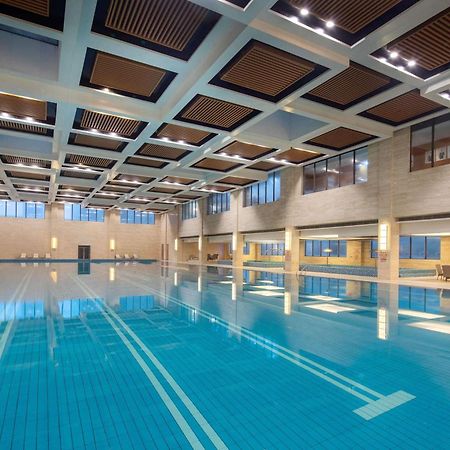 Готель Wyndham Xinyang Downtown Екстер'єр фото
